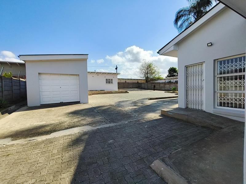 5 Bedroom Property for Sale in Norwood Eastern Cape